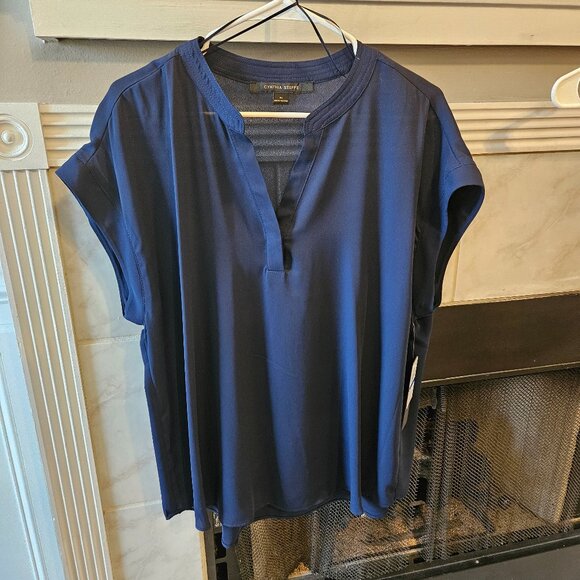 NWT Women's Cynthia Steffe Navy Blue Top - Picture 1 of 2